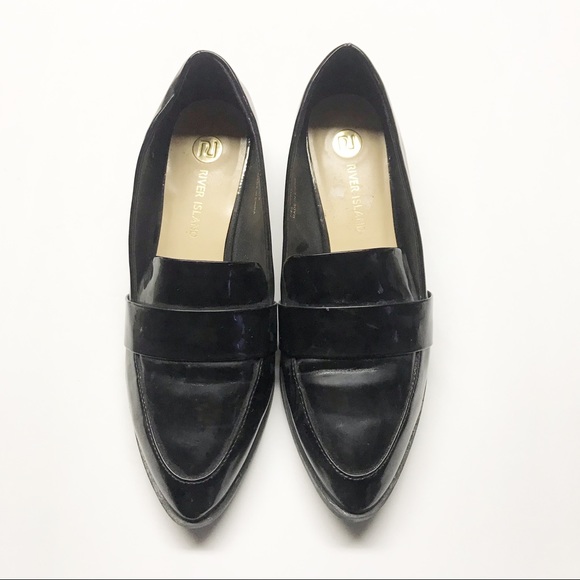 pointed toe penny loafers